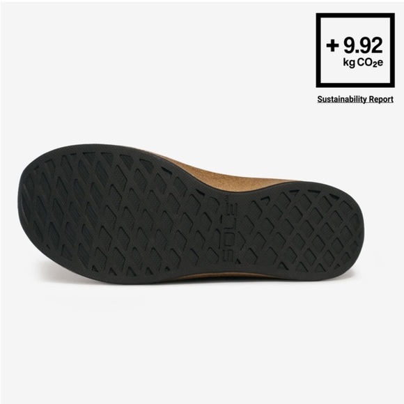 SOLE & UBB Jasper Chukka Ankle Boots in Black - Picture 4 of 16